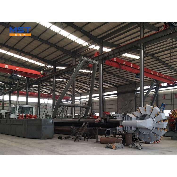 Features and advantages of Bucket Dredger