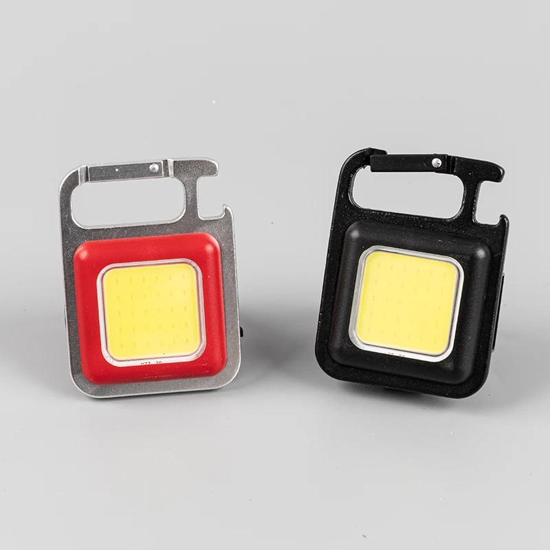 Key features and considerations related to work light flashlights