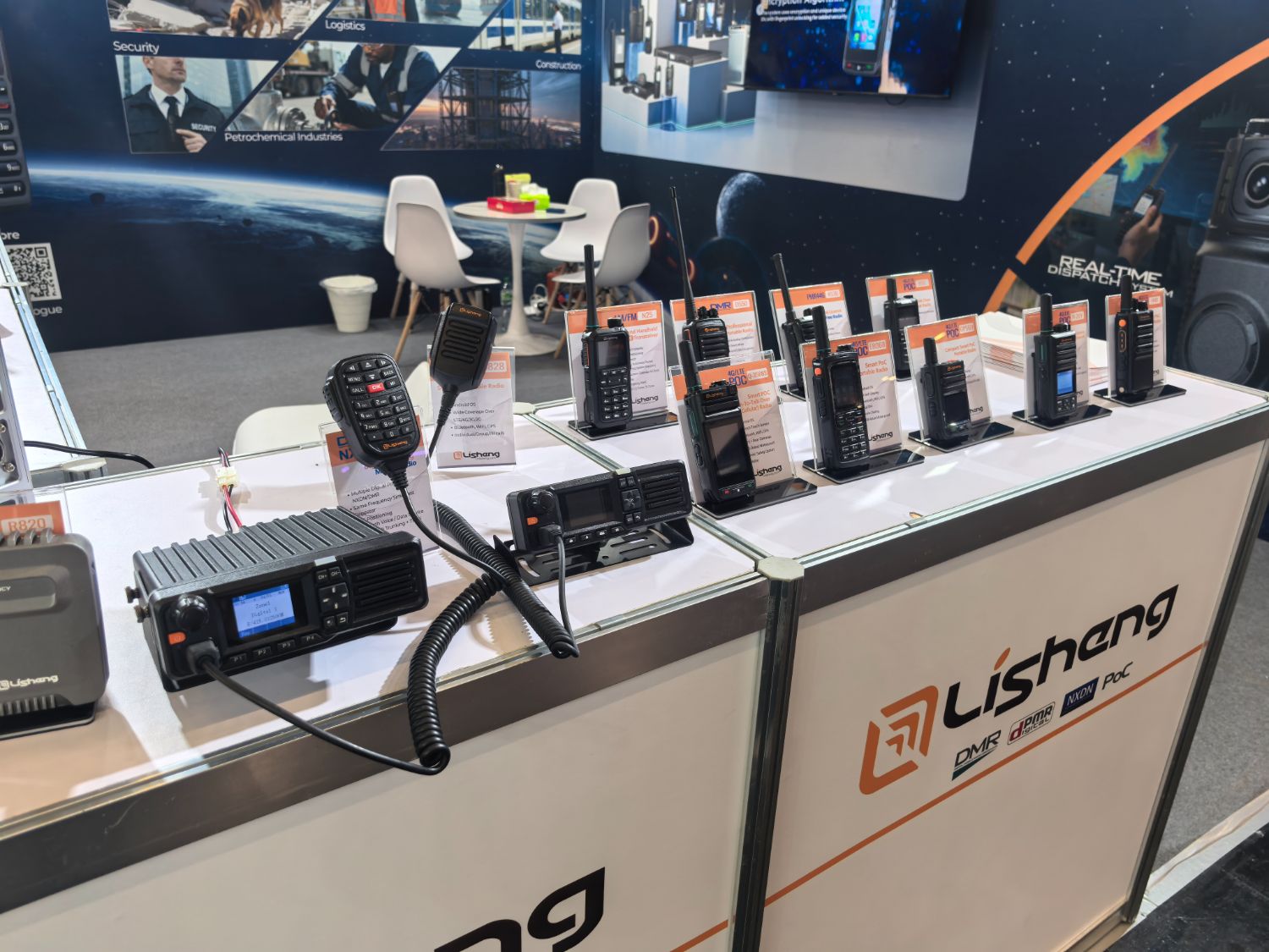 China's 4G and 5G Radio Networks: Revolutionizing Connectivity and Innovation