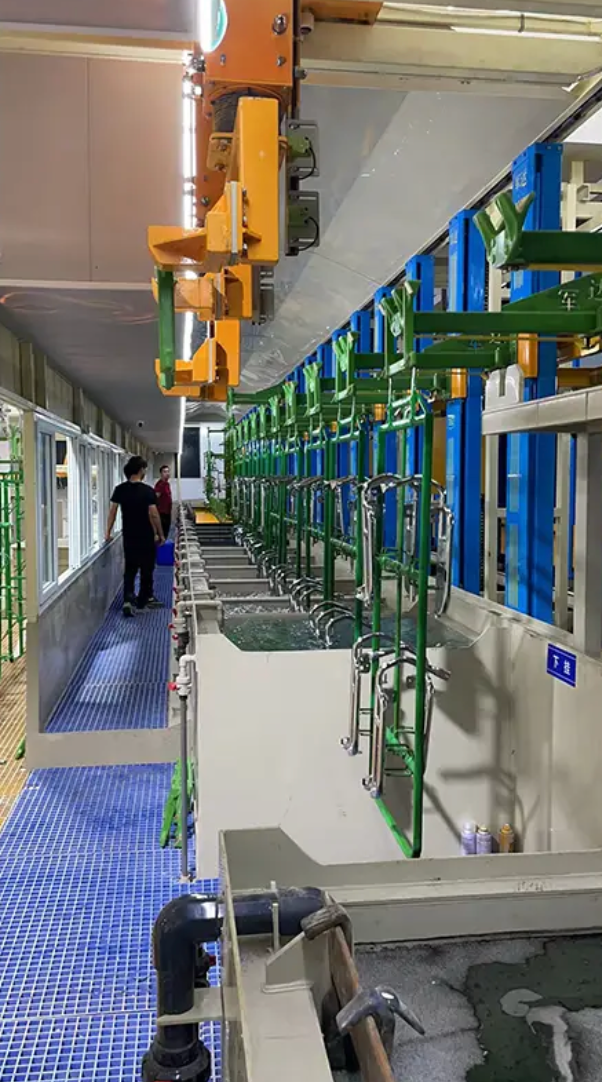 China Motorcycle Parts Vertical Lift Plating Equipment for Enhanced Manufacturing Efficiency