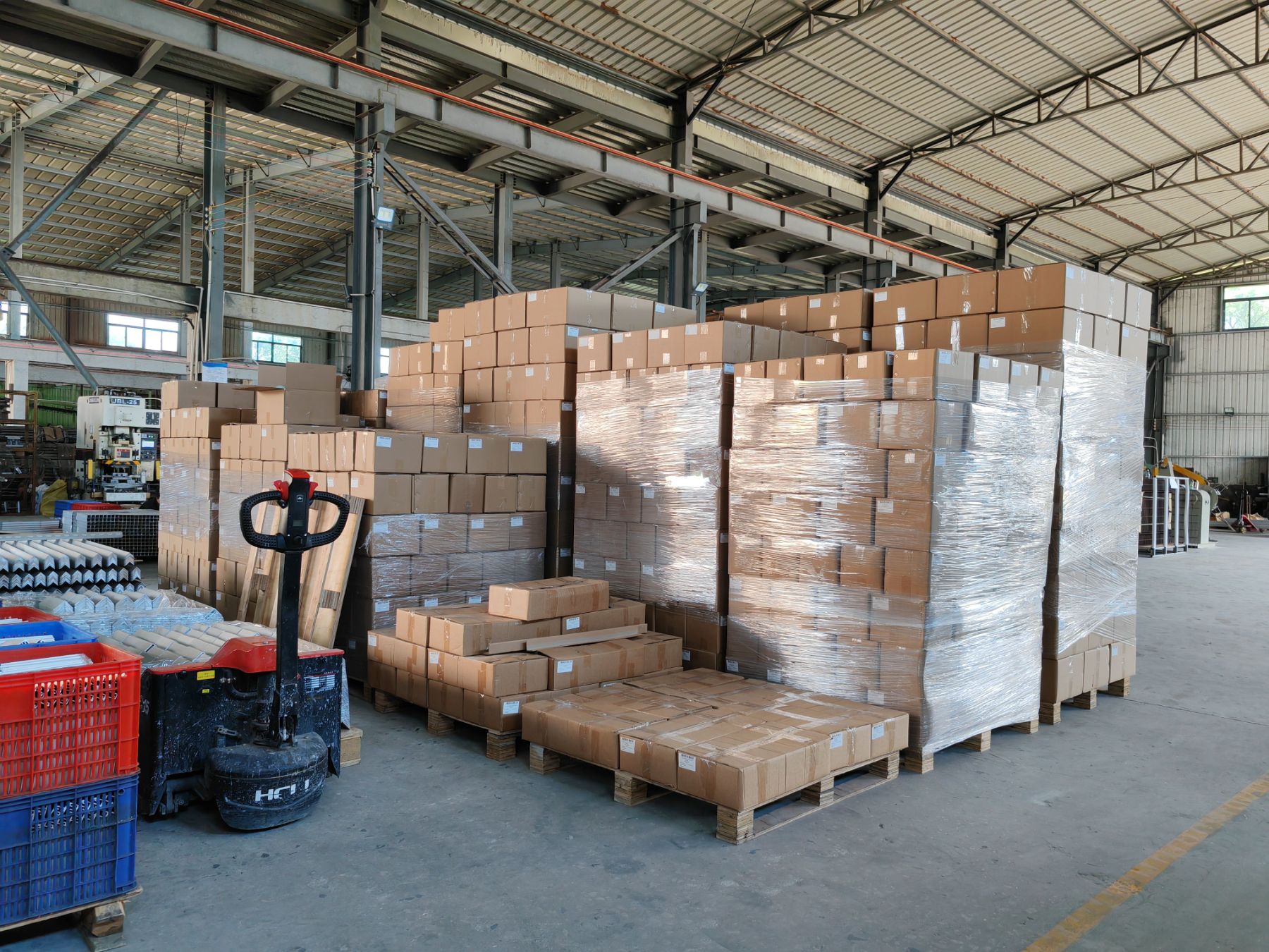 Solar Panel Clamp OEM Suppliers Best Known for Quality and Reliability