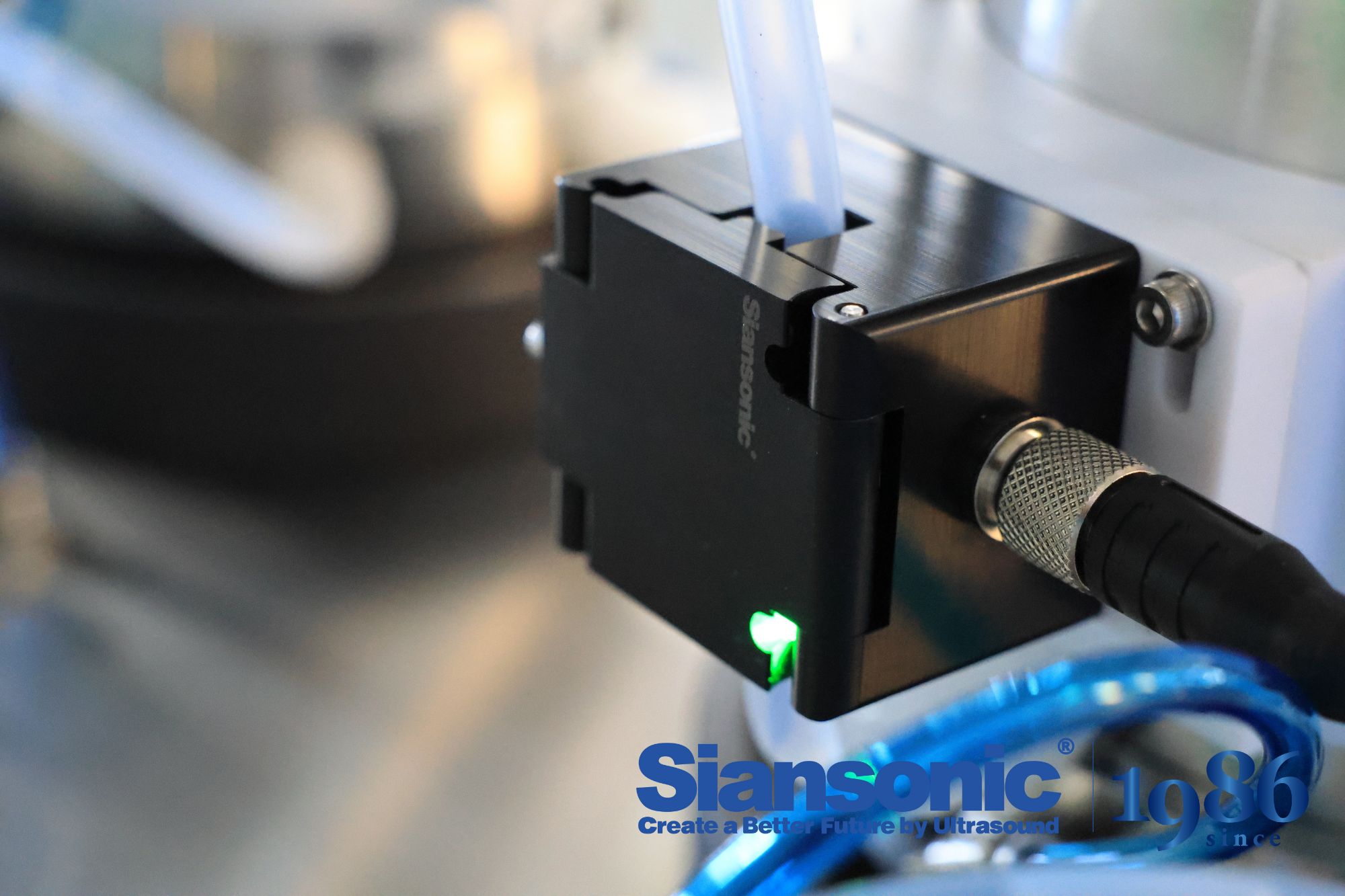 Top Ultrasonic Bubble Sensor for Reliable Liquid Detection